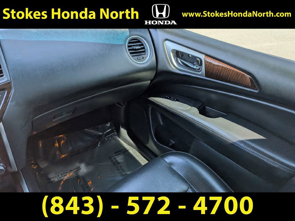Used 2015 Nissan Pathfinder SL w/ SL Premium Package FWD image 25