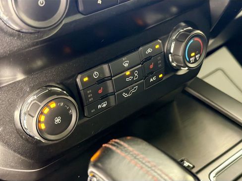 Used 2020 Ford F150 XLT w/ Equipment Group 302A Luxury AWD/4WD image 16