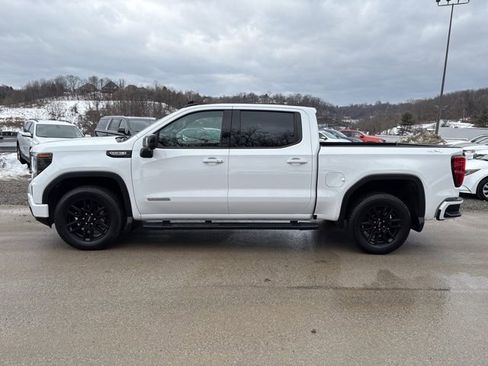 Used 2026 GMC Sierra 1500 Elevation w/ Elevation Premium Package image 2