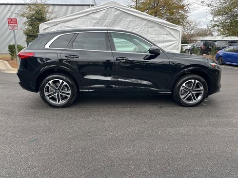 Used 2025 Audi Q5 2.0T Premium w/ Convenience Package image 8