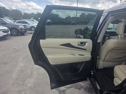 Used 2020 INFINITI QX60 Luxe w/ Sensory Package FWD image 10