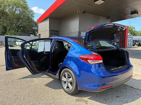 Used 2018 Kia Forte S FWD image 20