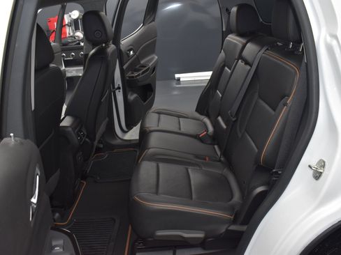 Used 2020 GMC Acadia AT4 w/ Driver Alert Package II image 22