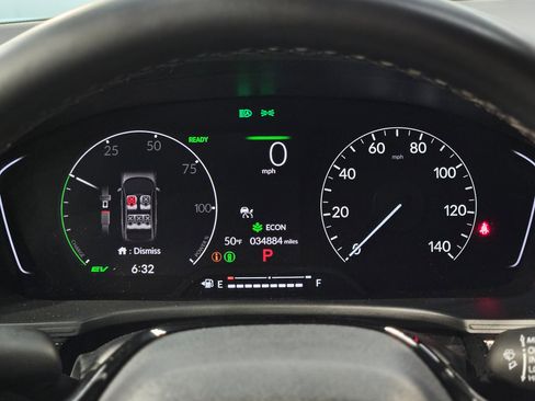 Used 2025 Honda Civic Sport image 15