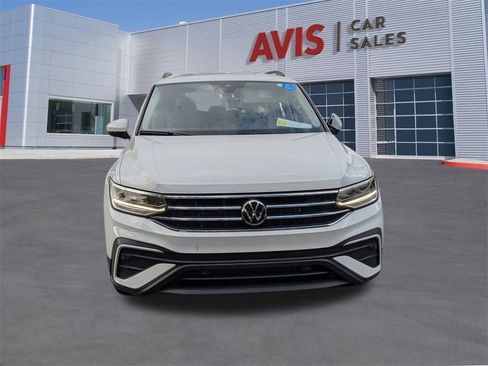 Used 2024 Volkswagen Tiguan S image 2