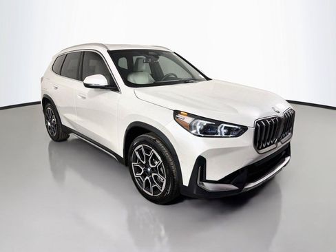 New 2026 BMW X1 xDrive28i w/ Technology Package AWD/4WD image 3
