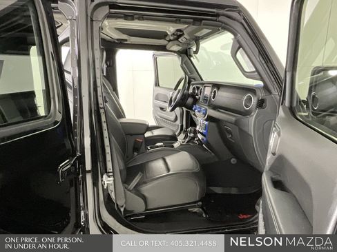 Used 2021 Jeep Gladiator Overland w/ Popular Equipment Package image 13