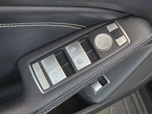 Used 2019 Mercedes-Benz GLA 250 image 23