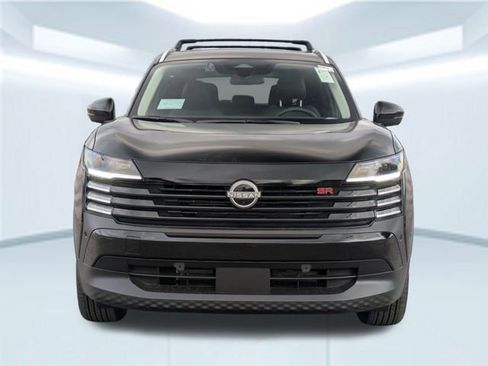 New 2026 Nissan Kicks SR image 10