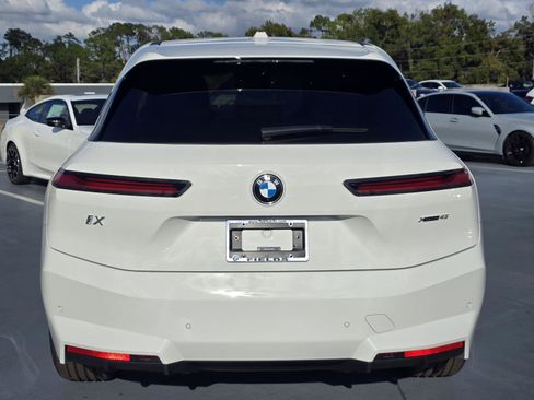 New 2026 BMW iX xDrive45 w/ Premium Package image 5