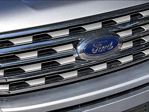 Used 2020 Ford Expedition Max Limited w/ Equipment Group 301A image 28