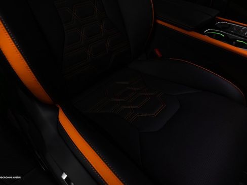 New 2025 Lamborghini Urus SE image 55