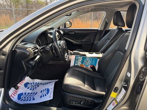 Used 2014 Lexus IS 250 w/ Navigation Package image 21