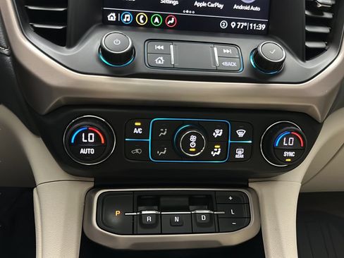 Used 2020 GMC Acadia Denali w/ LPO, 'HIT The Road' Package AWD/4WD image 35