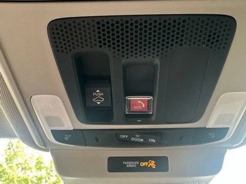Used 2023 Honda Accord EX image 23