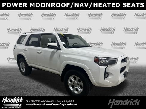 Used 2017 Toyota 4Runner SR5 Premium AWD/4WD image 1