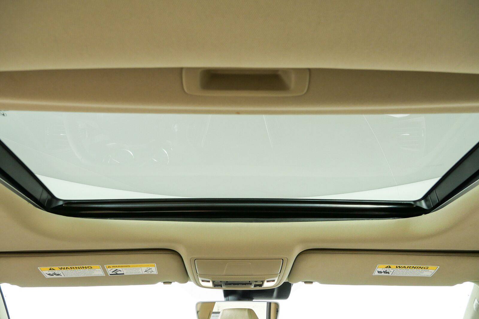 Used 2013 Chrysler 200 Limited FWD image 20
