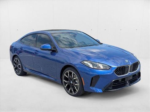 Used 2025 BMW 228i xDrive w/ Premium Package AWD/4WD image 6