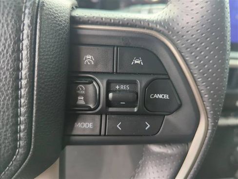 Certified 2025 Toyota 4Runner Limited AWD/4WD image 13