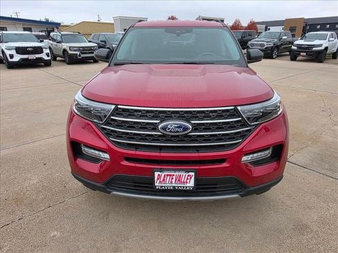 Used 2023 Ford Explorer XLT w/ Equipment Group 202A image 2
