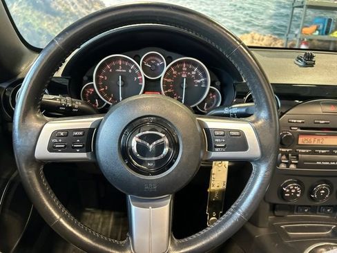 Used 2008 MAZDA MX-5 Miata Grand Touring RWD image 6