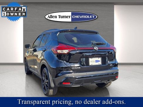 Used 2023 Nissan Kicks SR w/ SR Premium Package image 9