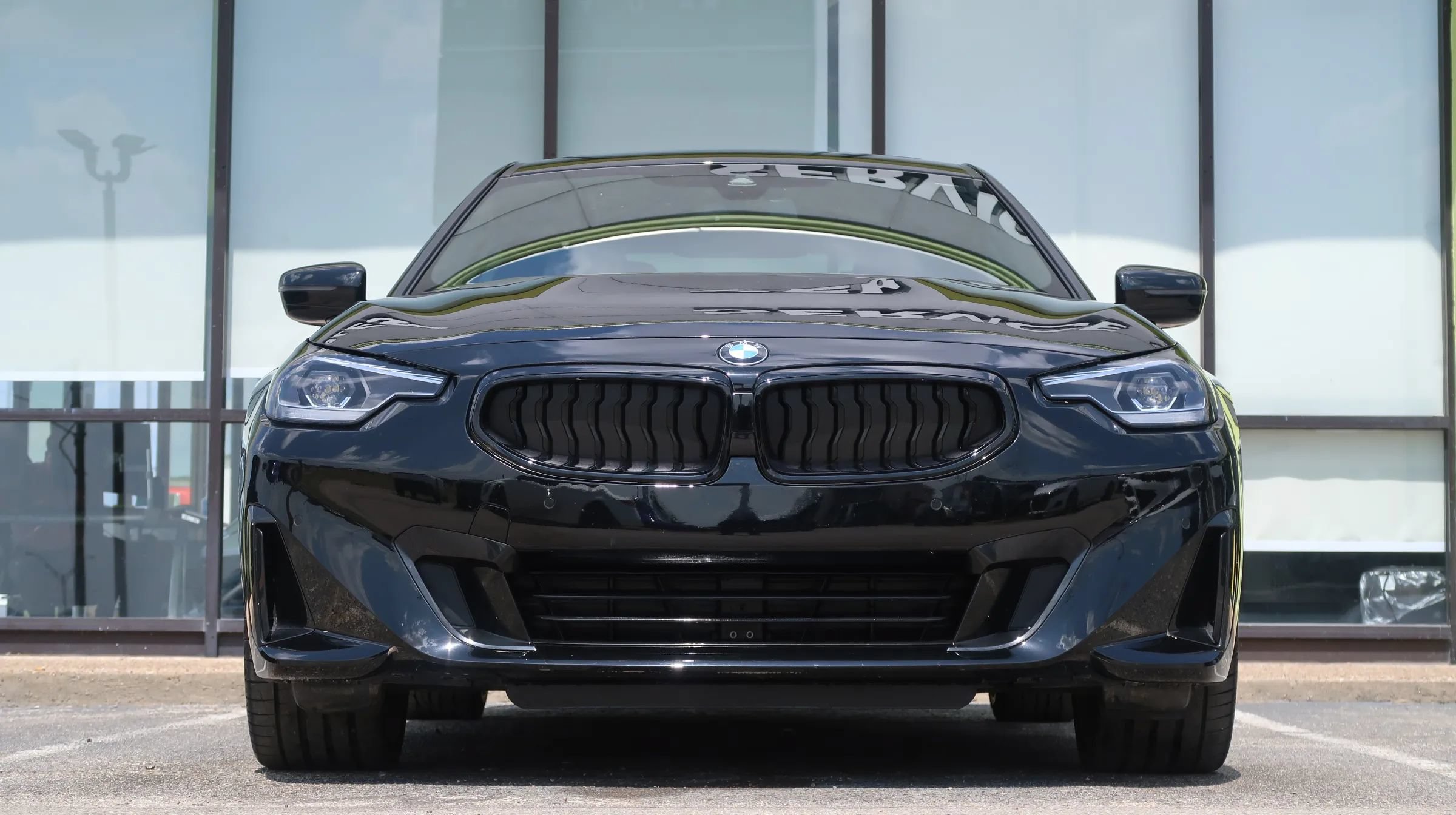 Used 2024 BMW 230i Coupe w/ Convenience Package RWD image 3