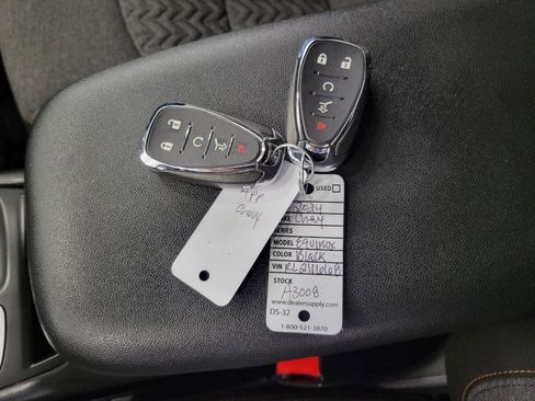 Used 2024 Chevrolet Equinox LT AWD/4WD image 26
