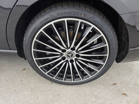 New 2026 Mercedes-Benz C 300 Sedan image 12