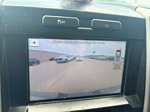 Used 2016 Ford F150 Lariat RWD image 11