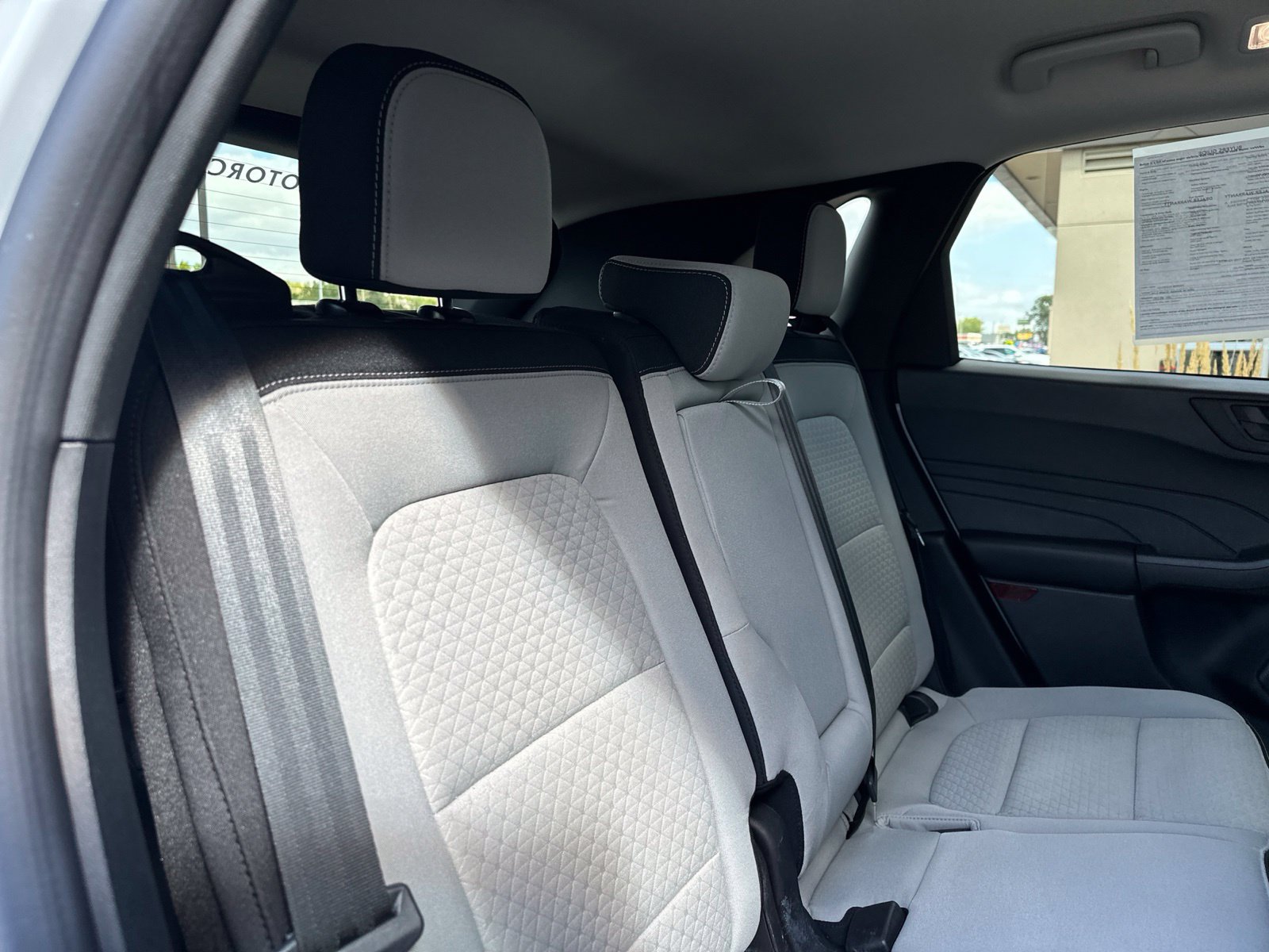 Used 2025 Ford Escape Active AWD/4WD image 34