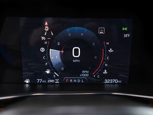 Used 2023 GMC Canyon AT4 w/ AT4 Premium Package image 14