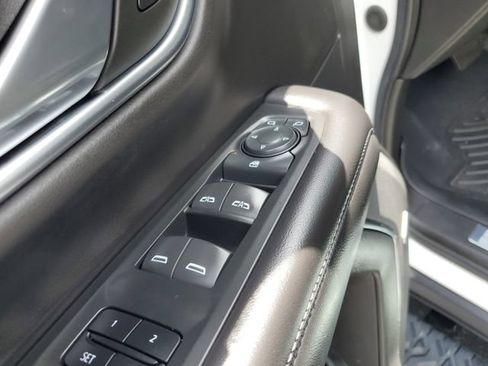 Used 2021 Chevrolet Tahoe Z71 w/ Rear Media and Nav Package AWD/4WD image 16