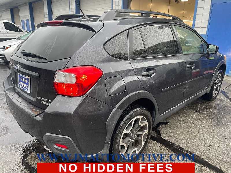 Used 2016 Subaru Crosstrek 2.0i Premium AWD/4WD image 3