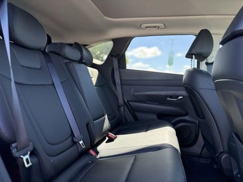 Certified 2025 Hyundai Tucson SEL image 14