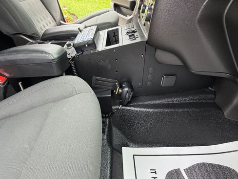 Used 2021 Chevrolet Tahoe 4WD image 24