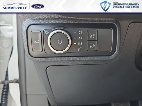 New 2026 Ford Explorer Active w/ Active Comfort Package RWD image 32