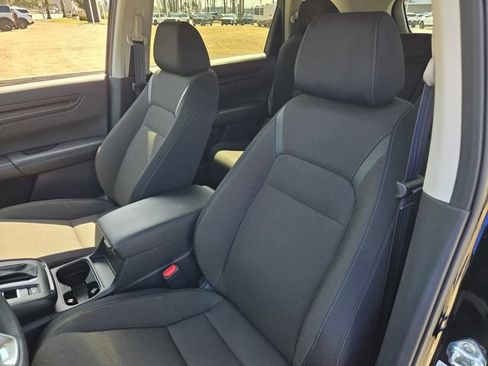 Used 2025 Honda CR-V EX-L image 19