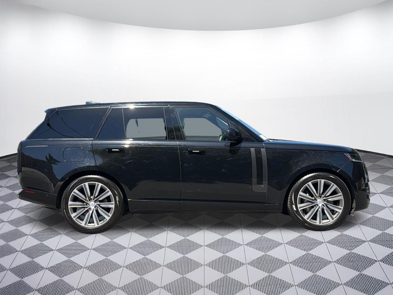 Used 2023 Land Rover Range Rover SE AWD/4WD image 8