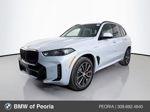 New 2026 BMW X5 xDrive50e w/ M Sport Package image 3