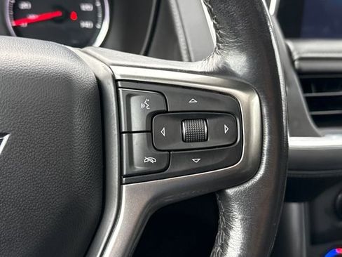 Used 2021 Chevrolet Suburban Z71 w/ Z71 Signature Package image 15