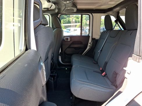 Certified 2025 Jeep Wrangler Unlimited Sport AWD/4WD image 10