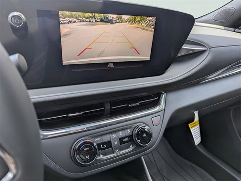New 2026 Buick Envista Preferred w/ Convenience I Package image 9