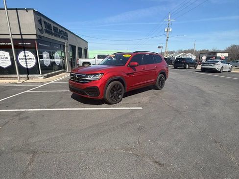 Used 2021 Volkswagen Atlas SEL Premium image 6