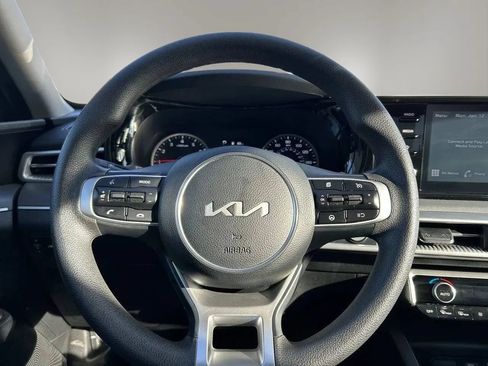 Used 2023 Kia K5 LXS FWD image 14