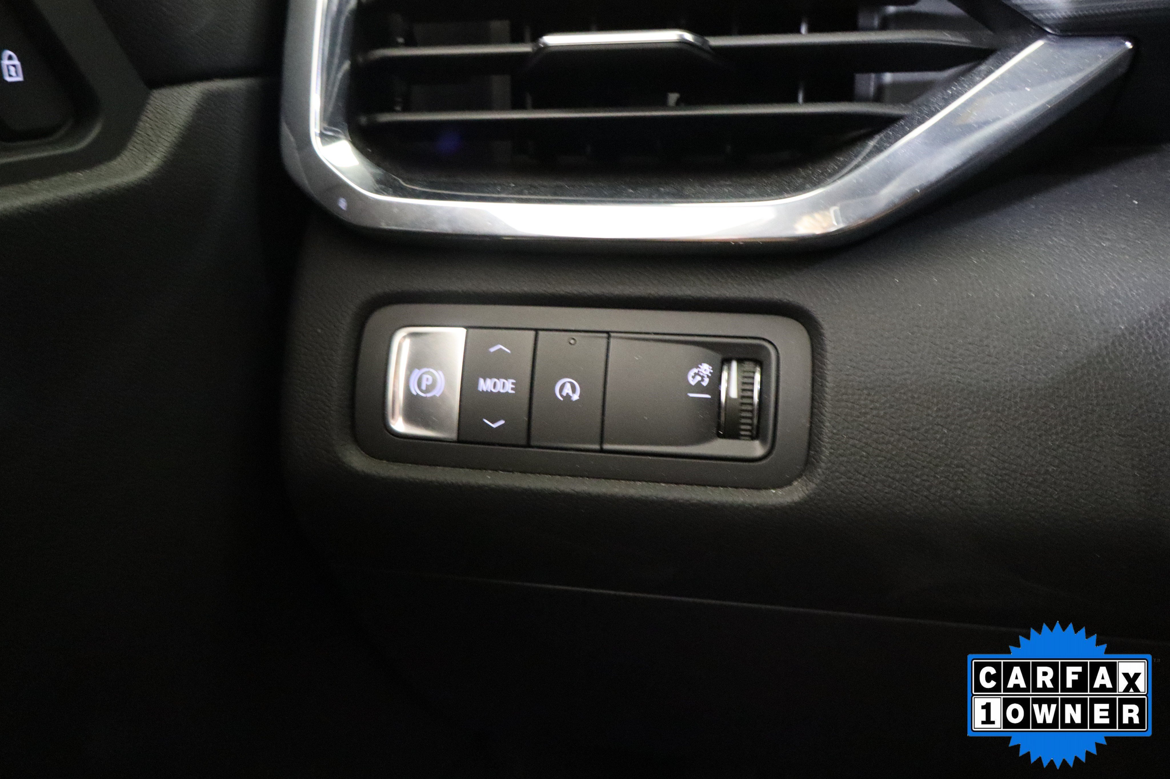 Used 2026 GMC Acadia Elevation w/ Elevation Premium Package FWD image 34