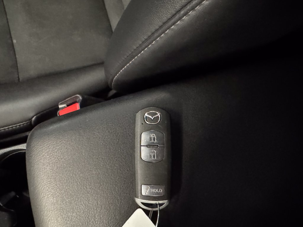 Used 2019 MAZDA CX-5 Touring FWD image 17
