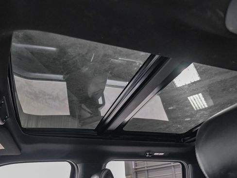 Used 2019 Ford F450 Platinum w/ Platinum Ultimate Package AWD/4WD image 22