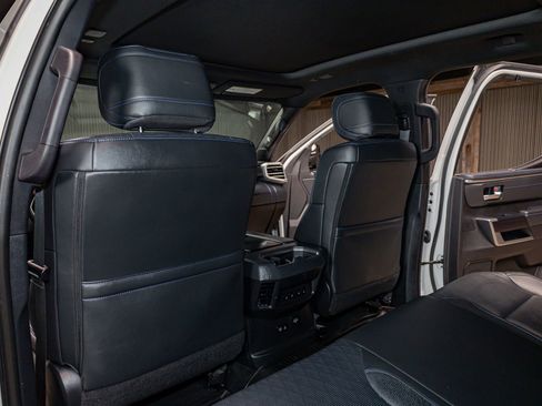 Used 2022 Toyota Tundra Platinum image 22