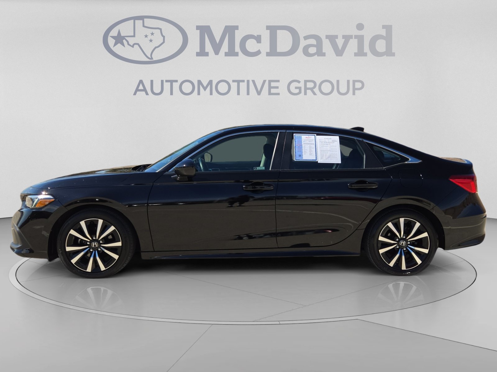 Used 2023 Honda Civic EX image 2